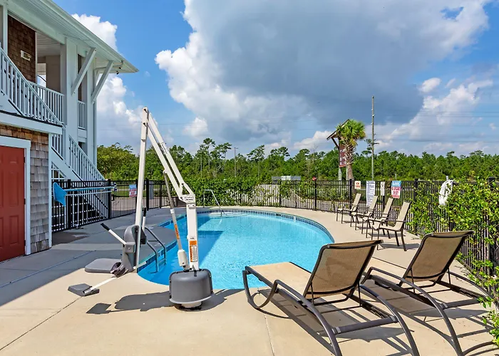 Topsail Shores Inn